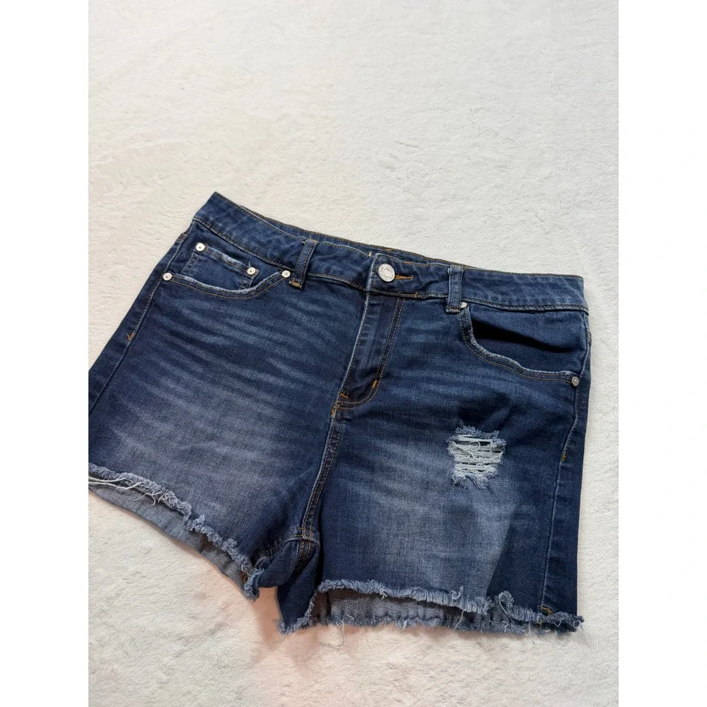 Indigo Rein Denim Shorts Womens 15/31 Blue Good Distressed Raw Hem RR3578C13TI